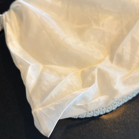 Retro Y2K Hippie Cottage Boho Crochet Soft White Bag with Shoulder Strap - Picture 6 of 6